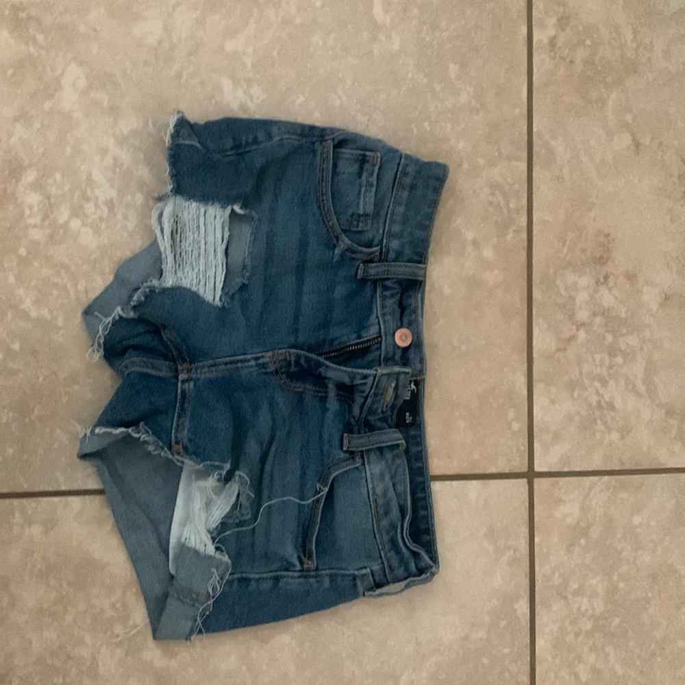 Hollister boyfriend short 3  0 w24